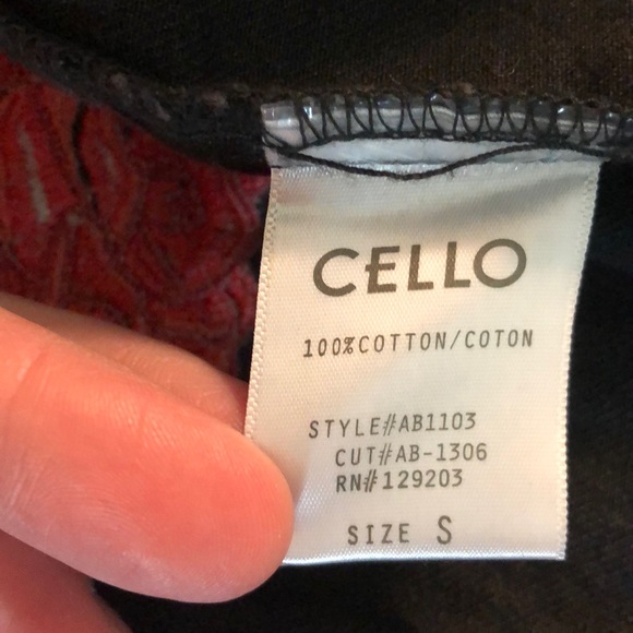 CELLO Made4You Size SMALL Rose Embroidered Denim Black Jean Jacket $74 NEW - Picture 13 of 16